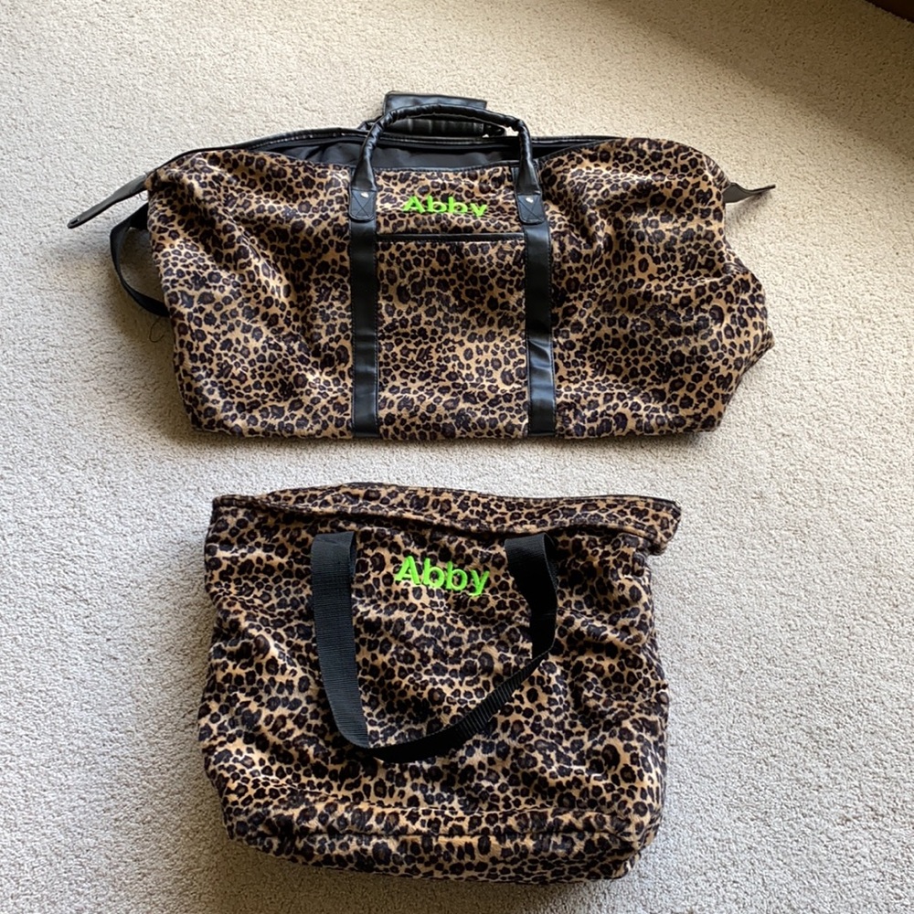 Cheetah duffle set